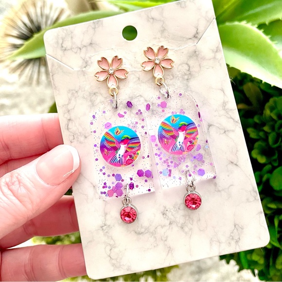 Lisa Frank Hummingbird Acrylic Earrings - Picture 2 of 4